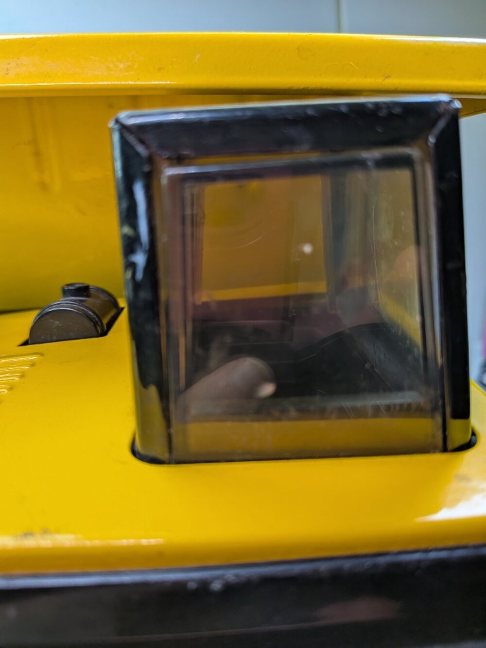 Vintage Tonka Mighty Dump Truck #768 Yellow Pressed Steel Plastic Chassis 90s - Picture 6 of 17